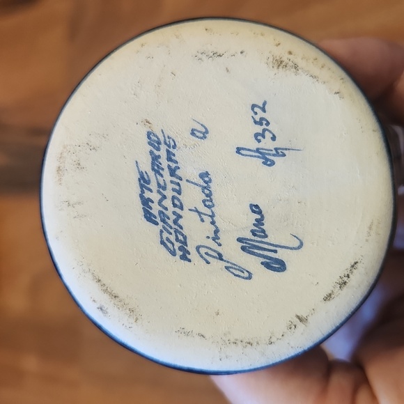 Arte Giancarlo Honduras Hand Painted Mini Flower Bud Vases, Set of Three - Picture 13 of 15